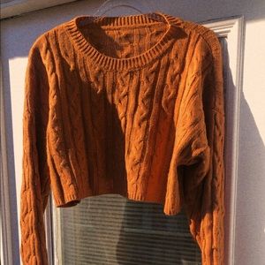 Cable-knit cropped co-ord set